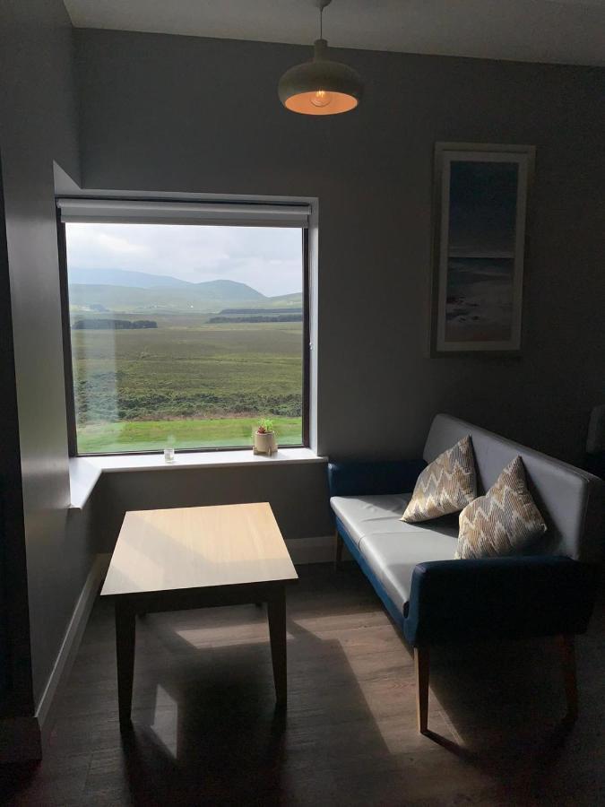 Achill Surf Centre Hostel Bellanasally Ngoại thất bức ảnh