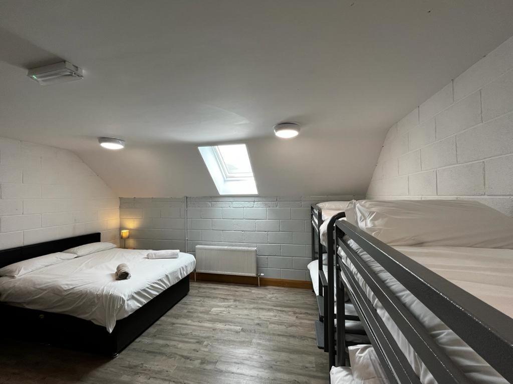 Achill Surf Centre Hostel Bellanasally Ngoại thất bức ảnh