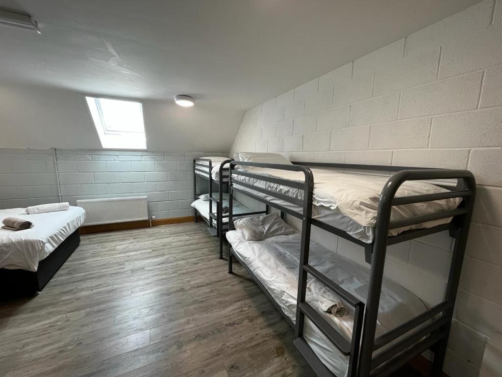 Achill Surf Centre Hostel Bellanasally Ngoại thất bức ảnh