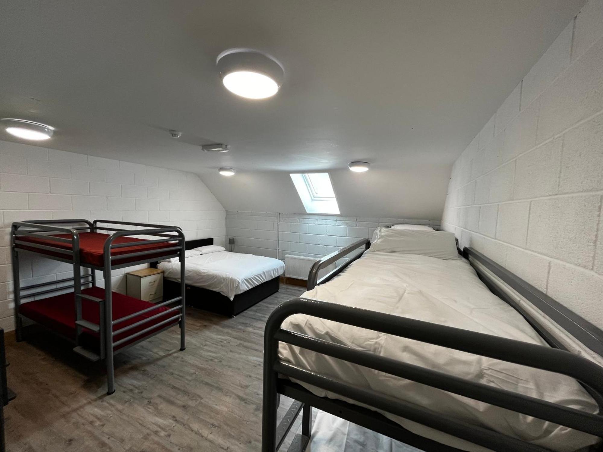 Achill Surf Centre Hostel Bellanasally Ngoại thất bức ảnh